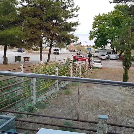 Hatzoudis Luxury Апартаменты