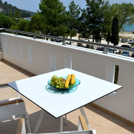 Hatzoudis Luxury Χρυσή Αμμουδιά