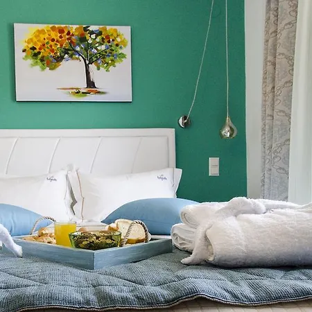 Hatzoudis Luxury * Χρυσή Αμμουδιά