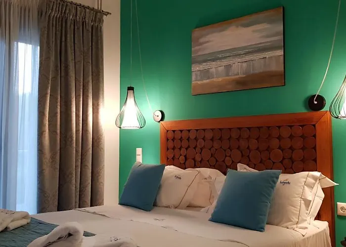 Hatzoudis Luxury