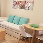 Hatzoudis Luxury *