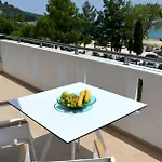 Hatzoudis Luxury クリッシ・アモウディア