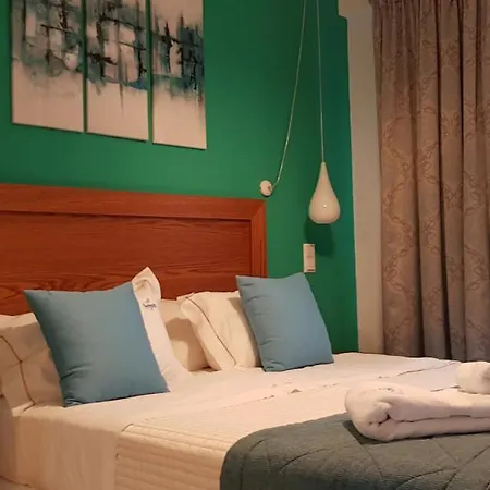 Hatzoudis Luxury Chrisi Ammoudia