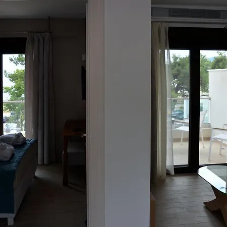 Lägenhet Hatzoudis Luxury *