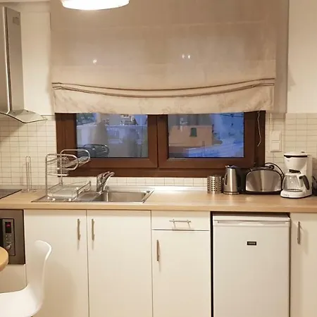 Lägenhet Hatzoudis Luxury *