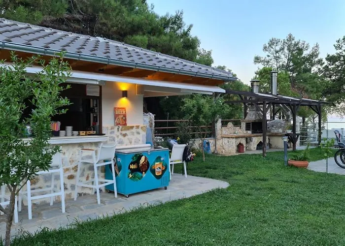 Hatzoudis Luxury Chrysi Ammoudia