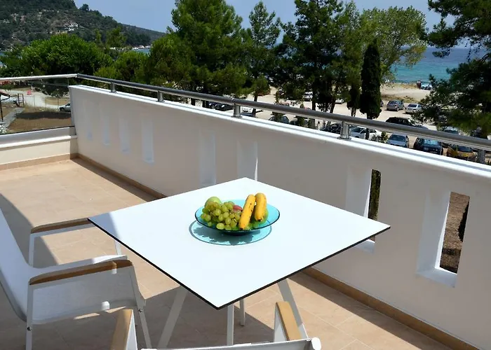 Hatzoudis Luxury Chrysi Ammoudia